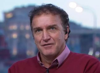 Santos anuncia Cuca como treinador